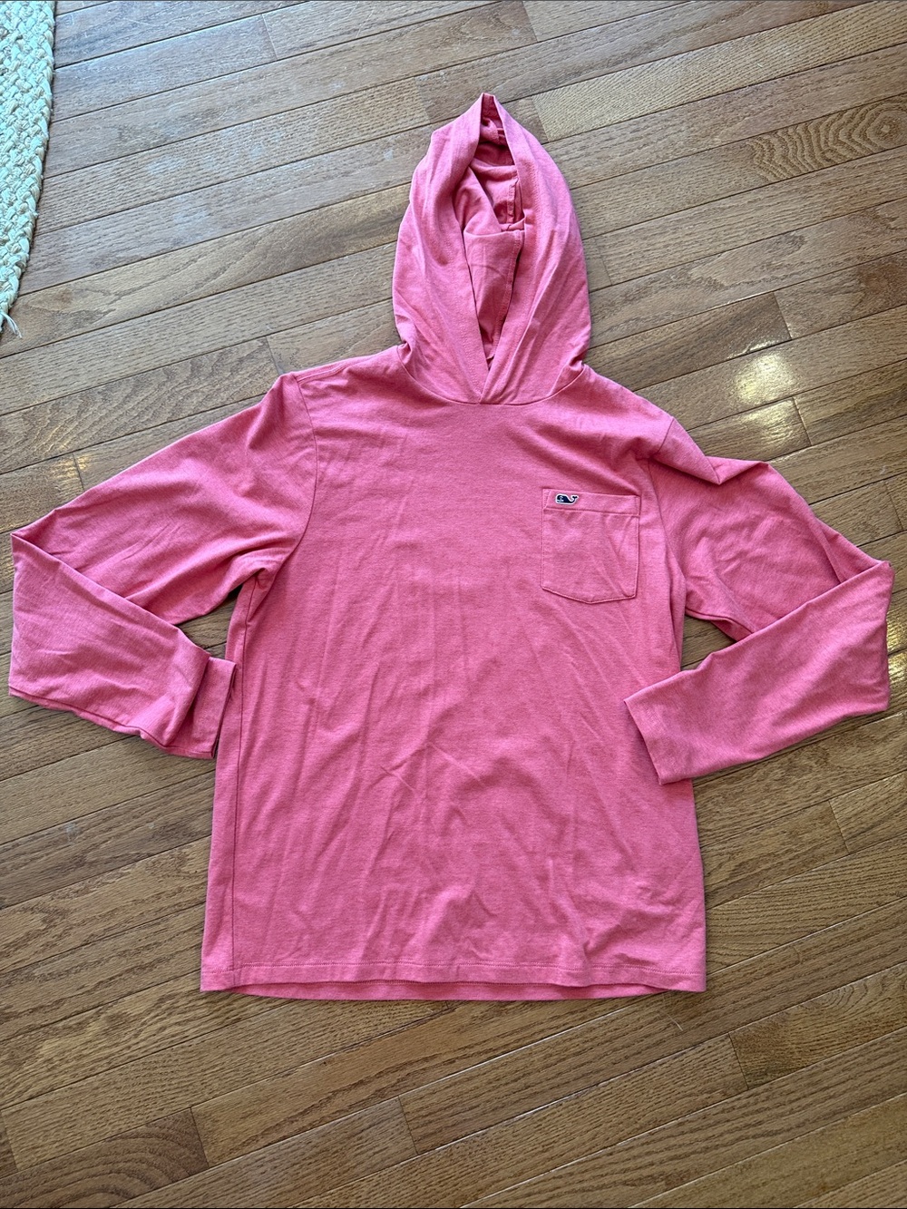 Vineyard Vines 🐳 🩷 Coral pima cotton/poly/spand blend lightweight hooded shirt